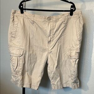 UNIONBAY Men's Beige Cargo Shorts